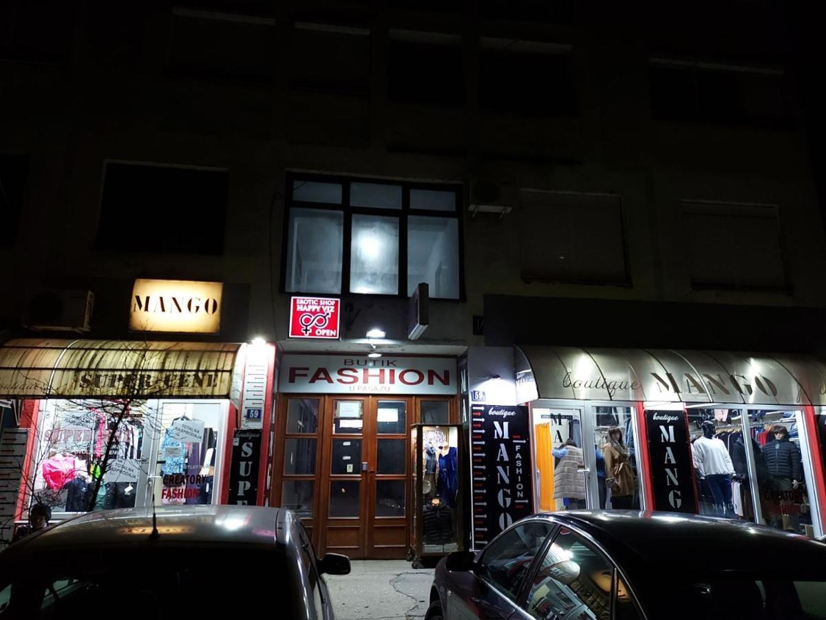 Apartman U Centru Sid Exterior photo