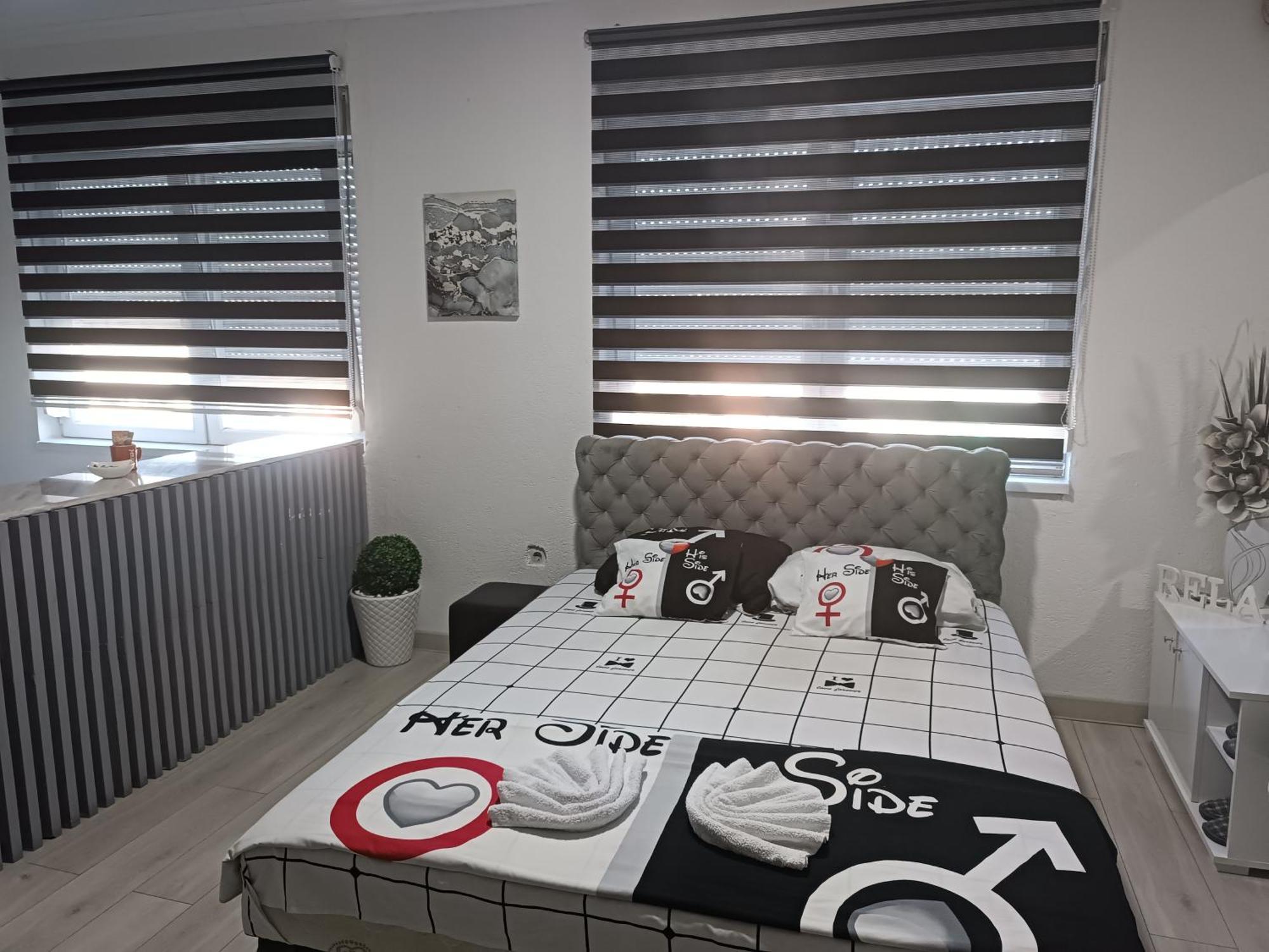 Apartman U Centru Sid Exterior photo
